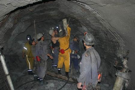 行唐工程爆破中的危险因素分析以及应对工程爆破危险的措施